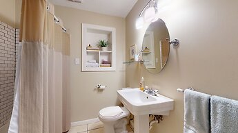 Azalea Cottage Duplex 2 Bedroom Duplex