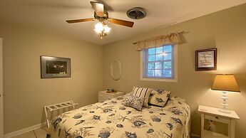 Azalea Cottage Duplex 2 Bedroom Duplex