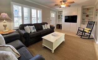 The Salty Sol 6 Bedroom Home