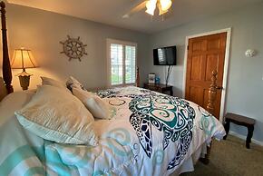 The Salty Sol 6 Bedroom Home