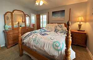 The Salty Sol 6 Bedroom Home