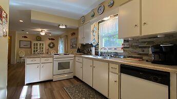 Island Pines 3 Bedroom Home