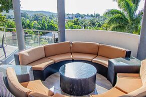 Crystal Jamaica Villa