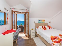 Villa Ana Apartments