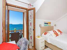 Villa Ana Apartments