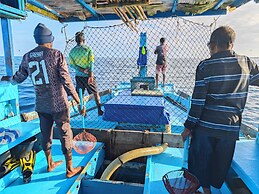 Dhonfulhafi Beach View & Spa