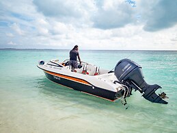 Dhonfulhafi Beach View & Spa