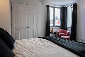 Cameo Hotel and Suites