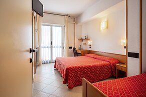 Hotel Careni Villa Italia