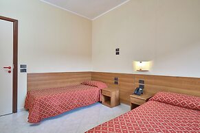 Hotel Careni Villa Italia
