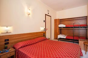 Hotel Careni Villa Italia