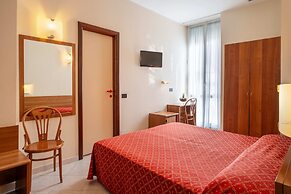 Hotel Careni Villa Italia