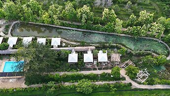 Tropical Magnolia Resort