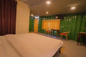Royal Ocean Resort
