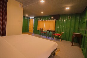 Royal Ocean Resort