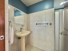 Costa Veleros Apartments