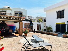 Meson del Capitan Apartments