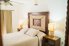 Meson del Capitan Apartments