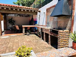 Meson del Capitan Apartments