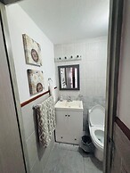 Meson del Capitan Apartments