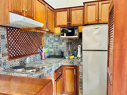 Meson del Capitan Apartments