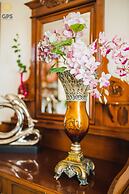 Meson del Capitan Apartments