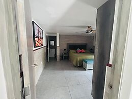 Meson del Capitan Apartments