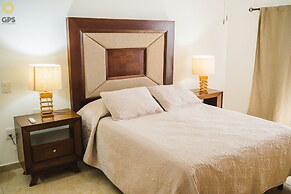 Meson del Capitan Apartments