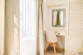 Meson del Capitan Apartments