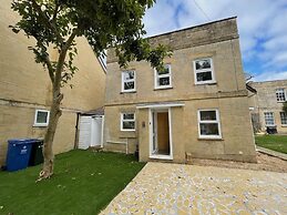 Lovely Two Bedroom Home