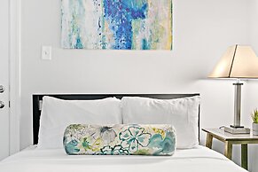 Studio Superb Apt Near Loyola University