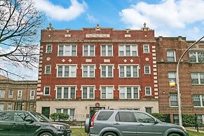 Studio Superb Apt Near Loyola University