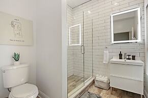 3BR Comfy Apt in Logan Square