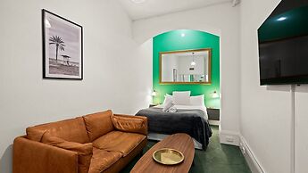 Gordon House Apartments