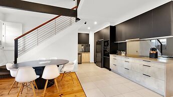 Gordon House Apartments