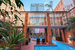 Gordon House Apartments