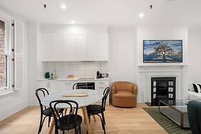 Gordon House Apartments