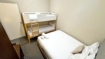 Gordon House Apartments