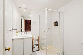 Gordon House Apartments