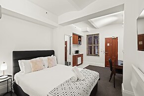 Gordon House Apartments