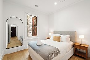 Gordon House Apartments