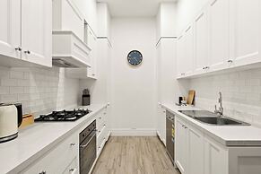 Gordon House Apartments