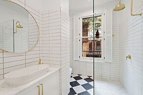 Gordon House Apartments