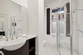 Gordon House Apartments