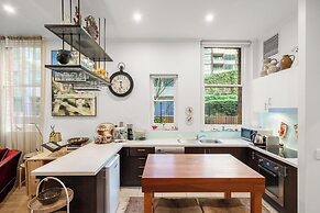 Gordon House Apartments