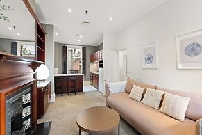 Gordon House Apartments