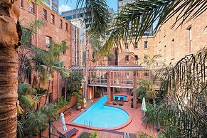 Gordon House Apartments