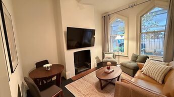 Gordon House Apartments
