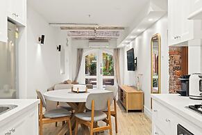 Gordon House Apartments