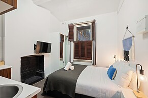 Gordon House Apartments